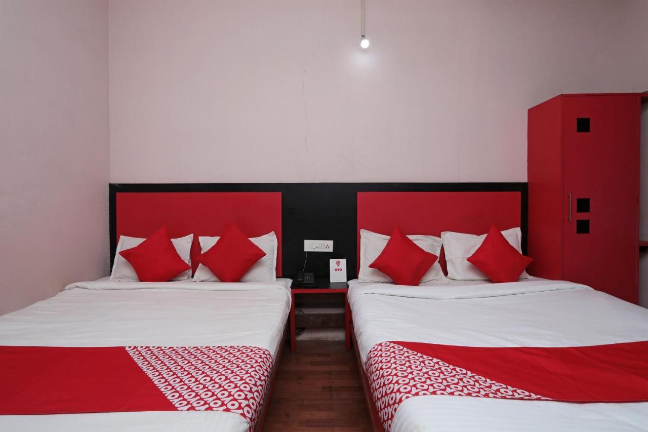 Oyo 6274 Hotel Janaki Residency Пури Екстериор снимка